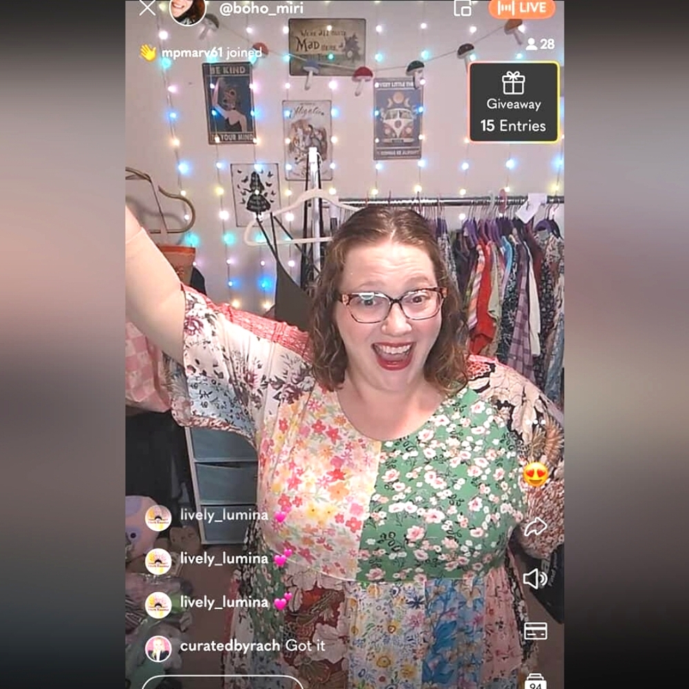 🌸Miri is LIVE!! $5 Dollar Frenzy!! Everything $5!! - Picture 5 of 7